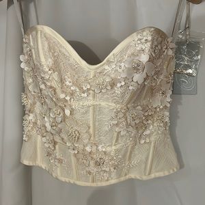 BHLDN | Wtoo | Stunning Bridal Corset with Flower Details Sparkle Lace